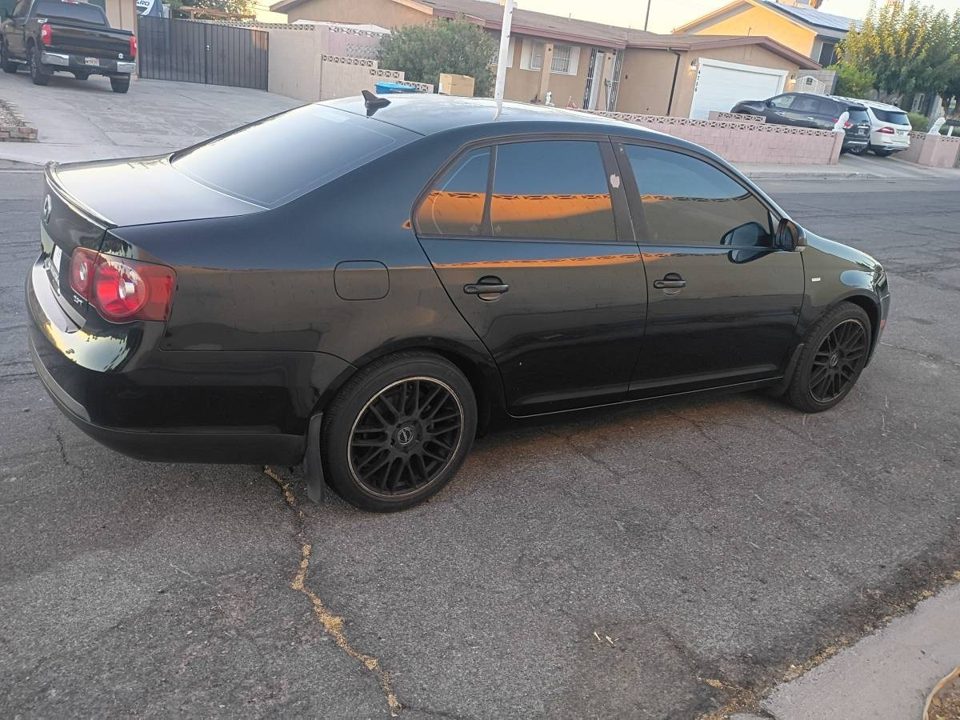 2009 Volkswagen Jetta wolfburg edition