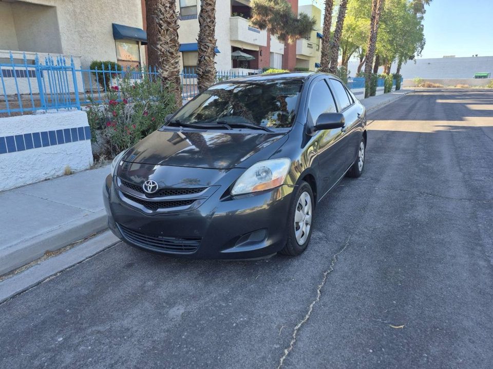 2008 Toyota Yaris