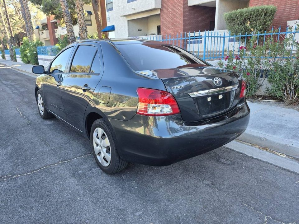 2008 Toyota Yaris