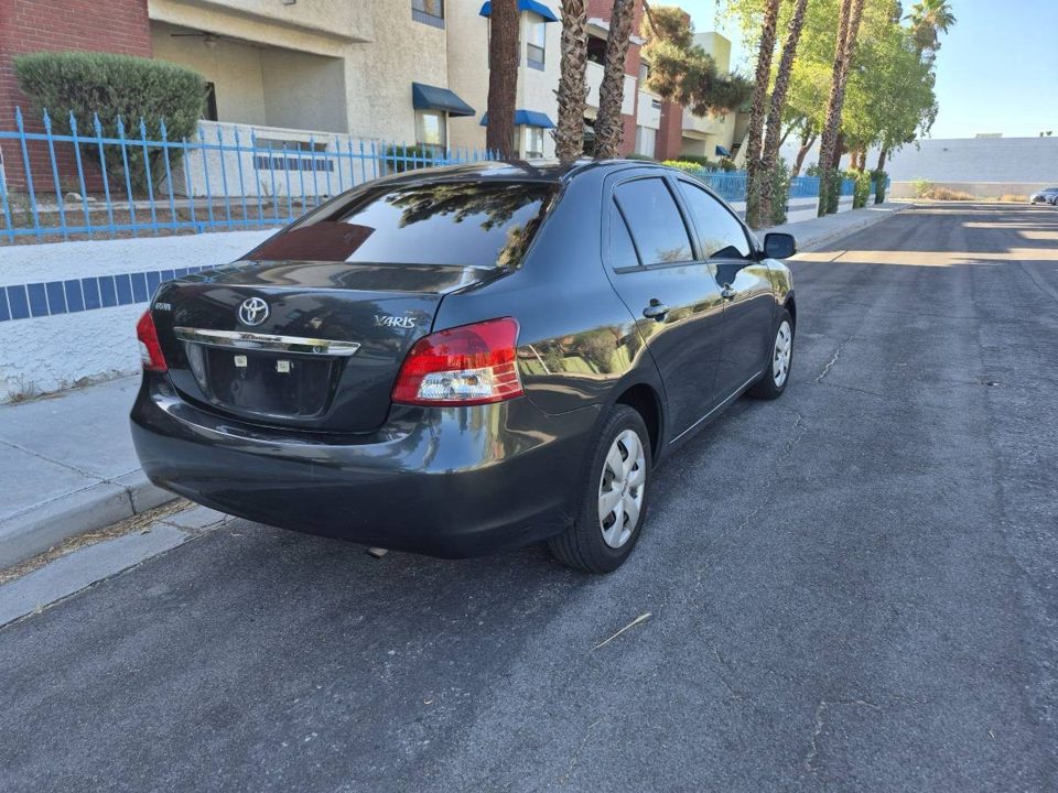 2008 Toyota Yaris