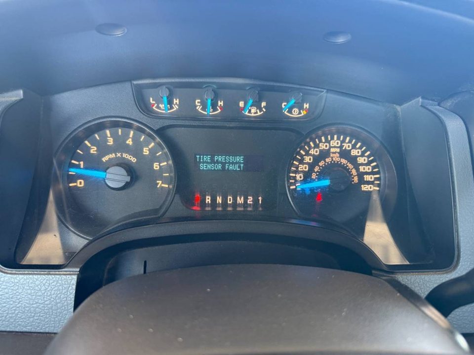 2014 Ford F150 XL SUPER CAB CLEAN NEVADA TITLE