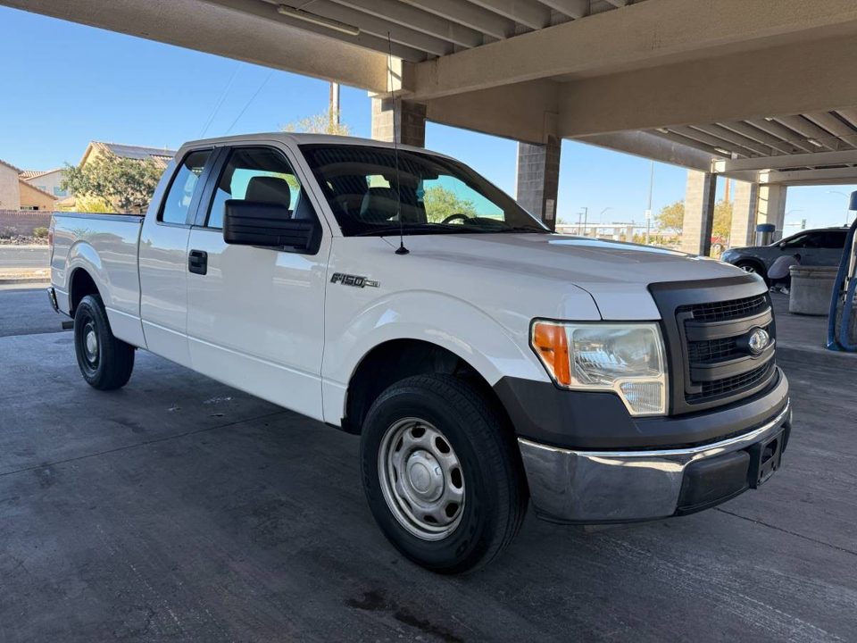 2014 Ford F150 XL SUPER CAB CLEAN NEVADA TITLE