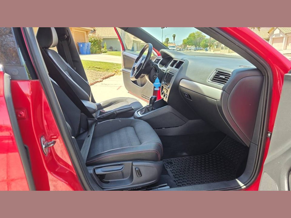 2013 Volkswagen GLI