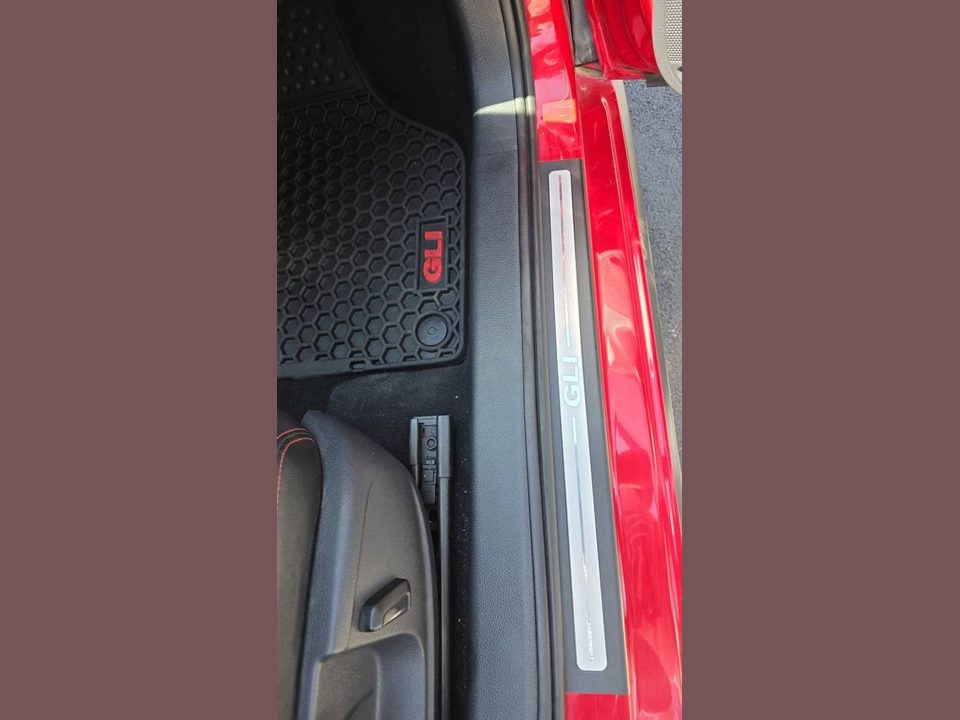 2013 Volkswagen GLI