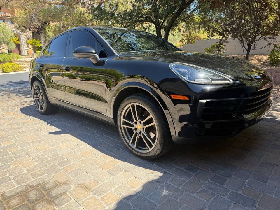 2020 Porsche Cayenne Coupe