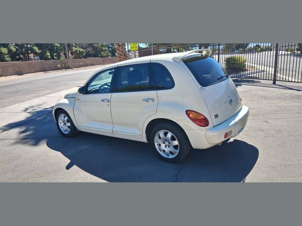 2004 Chrysler PT CRUISER. $2100.00