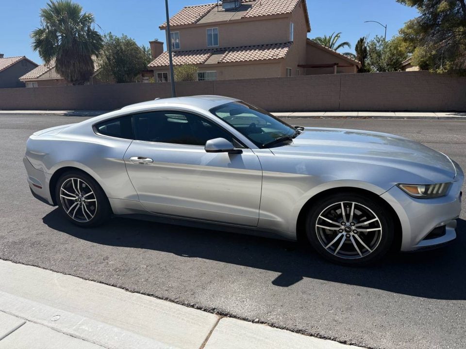 2016 Ford MUSTANG ECOBOOST PREMIUM CLEAN NEVADA TITLE
