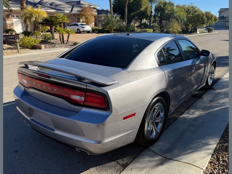 2014 Dodge Charger SXT