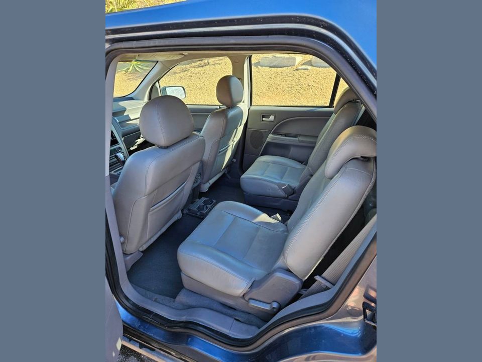 2005 Ford FREESTYLE SEL