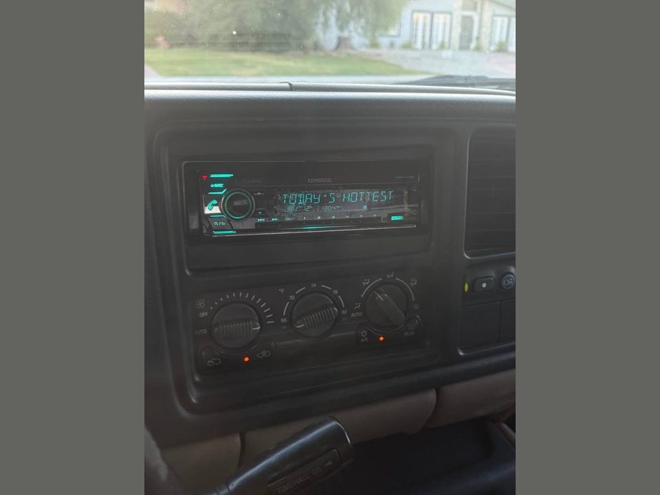2002 Chevrolet Avalanche 2500 Z66