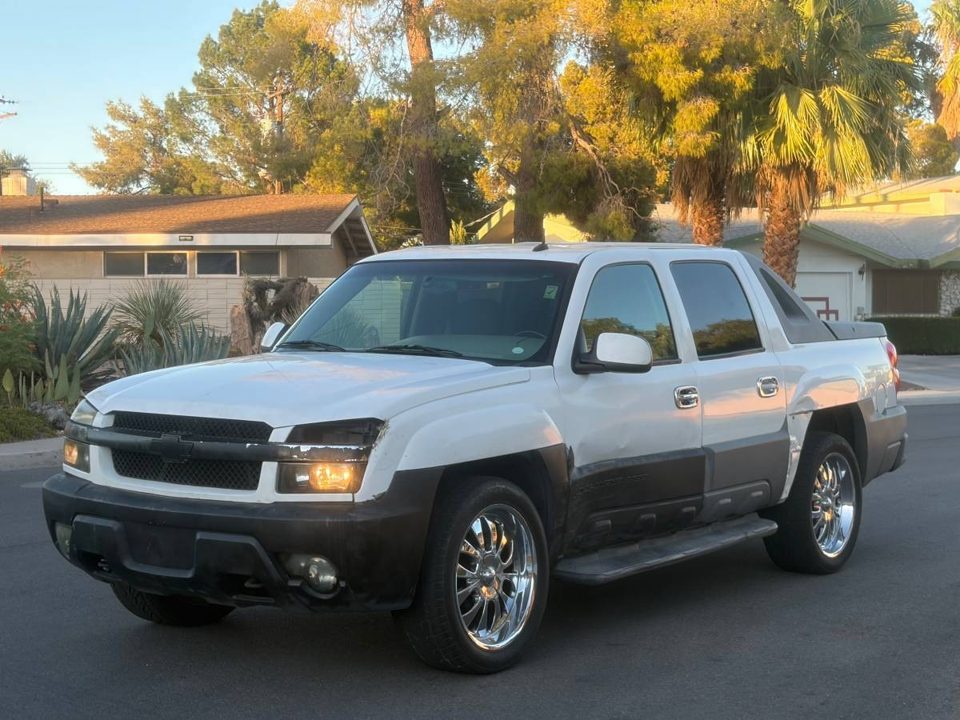 2002 Chevrolet Avalanche 2500 Z66