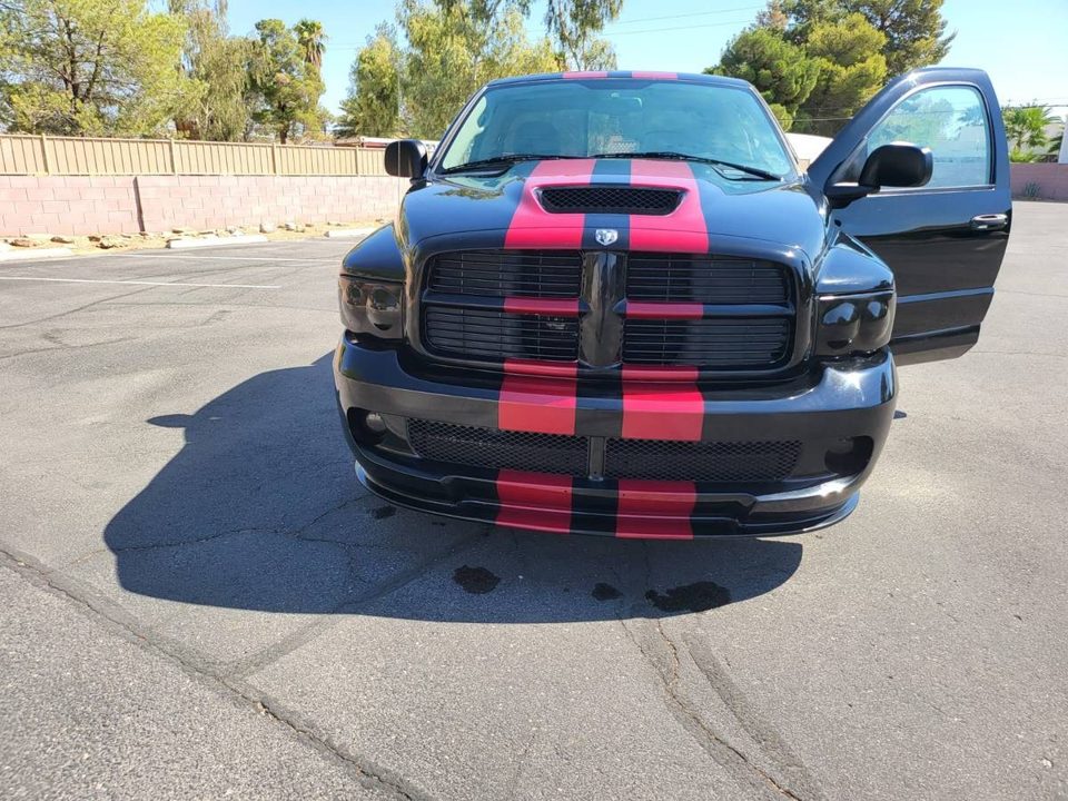 2005 Dodge Ram SRT-10 Viper
