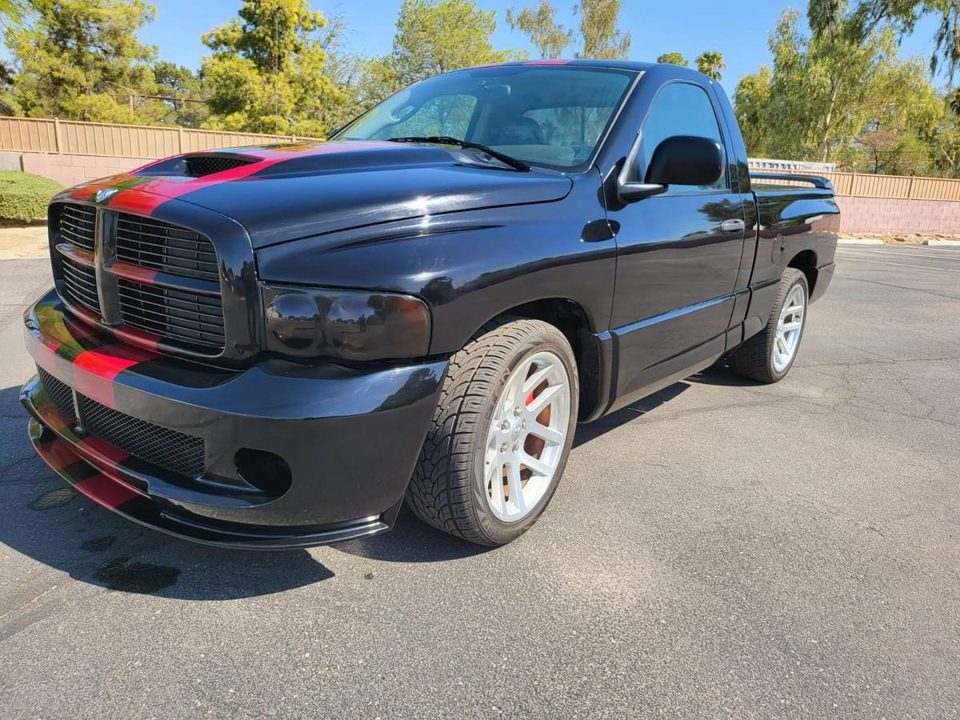 2005 Dodge Ram SRT-10 Viper