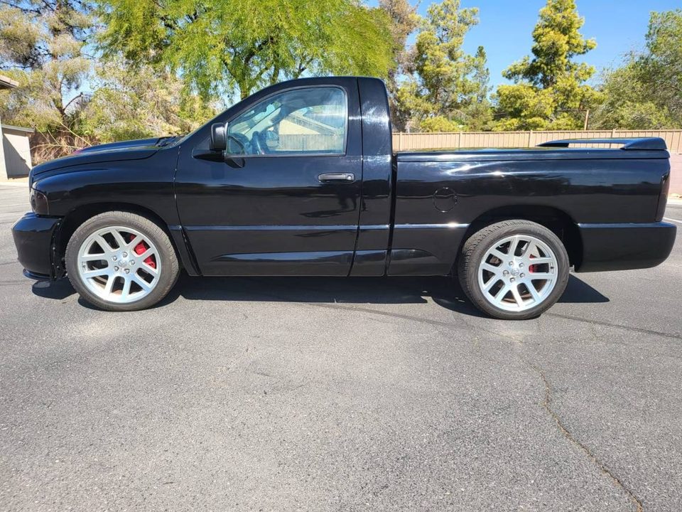 2005 Dodge Ram SRT-10 Viper