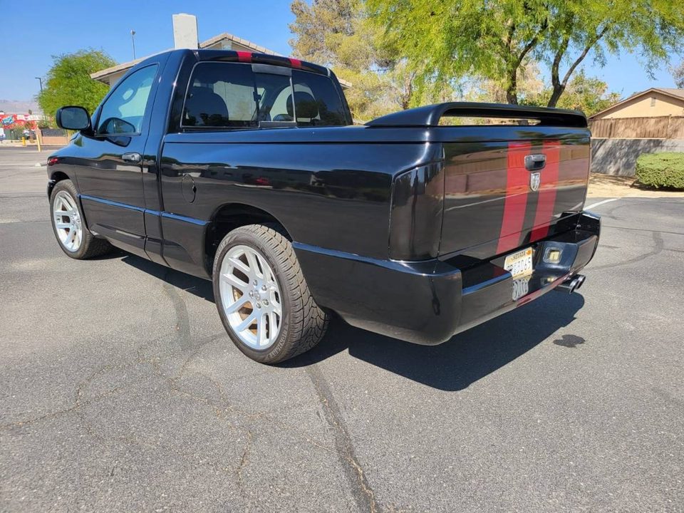 2005 Dodge Ram SRT-10 Viper