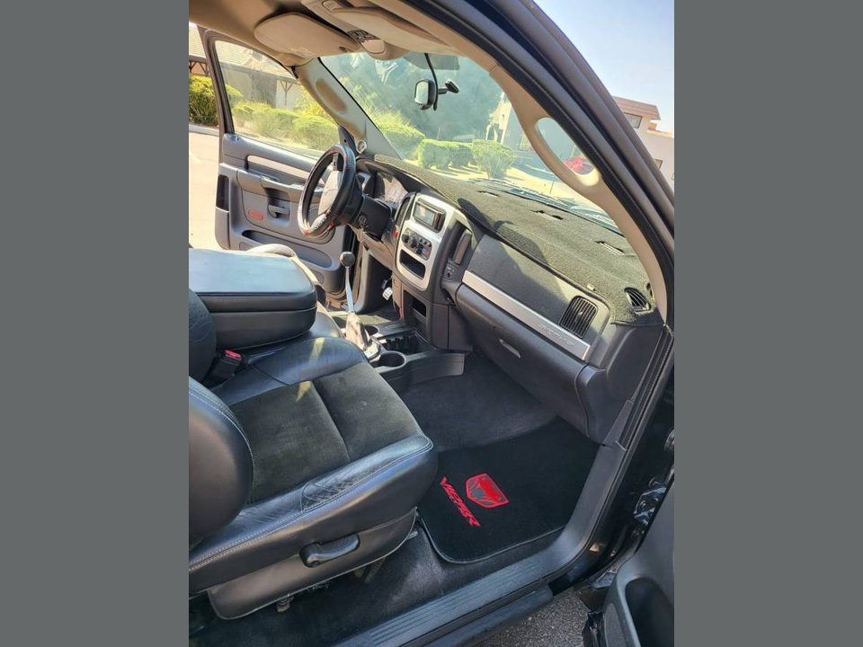 2005 Dodge Ram SRT-10 Viper