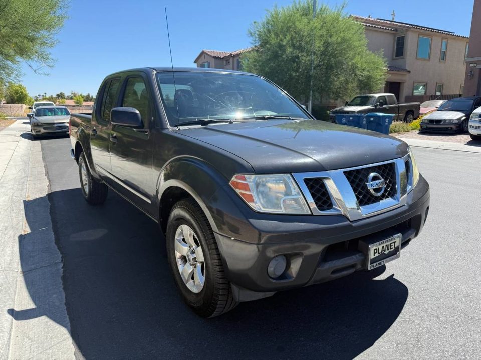 2012 Nissan FRONTIER SV CREW CAB 6 CYL CLEAN NEVADA TITLE