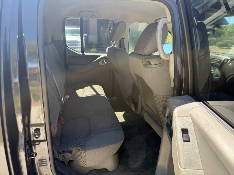 2012 Nissan FRONTIER SV CREW CAB 6 CYL CLEAN NEVADA TITLE