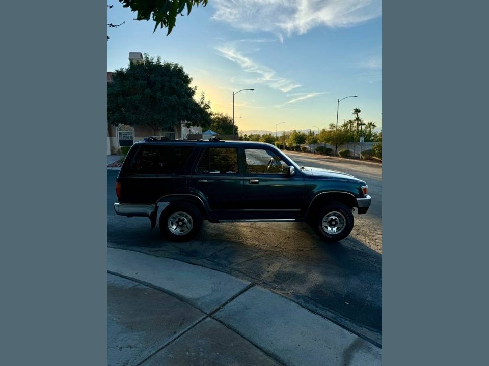 1995 Toyota 4Runner SR5