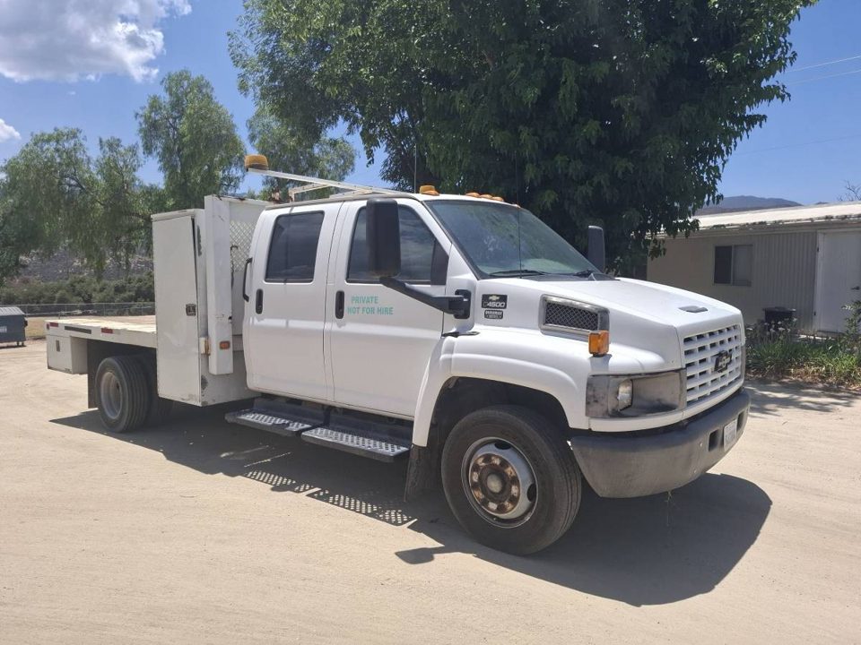 2010 kodiak 4500 154k needs nothing like new