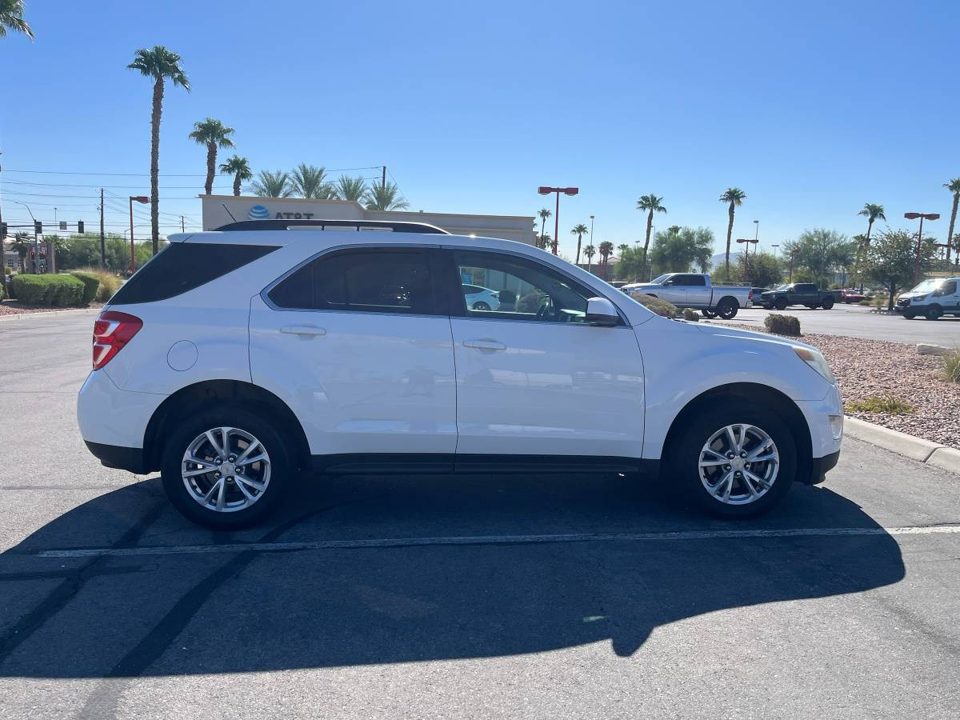 2017 Chevrolet Equinox LT 4cyl auto with and 121k