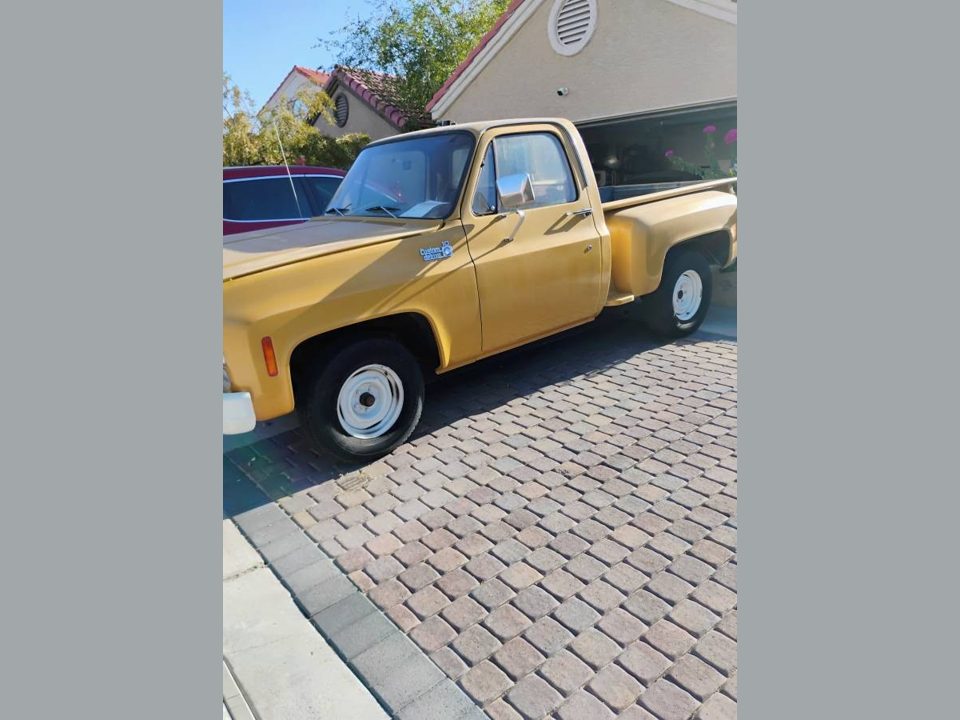 1976 Chevrolet C10 Truck
