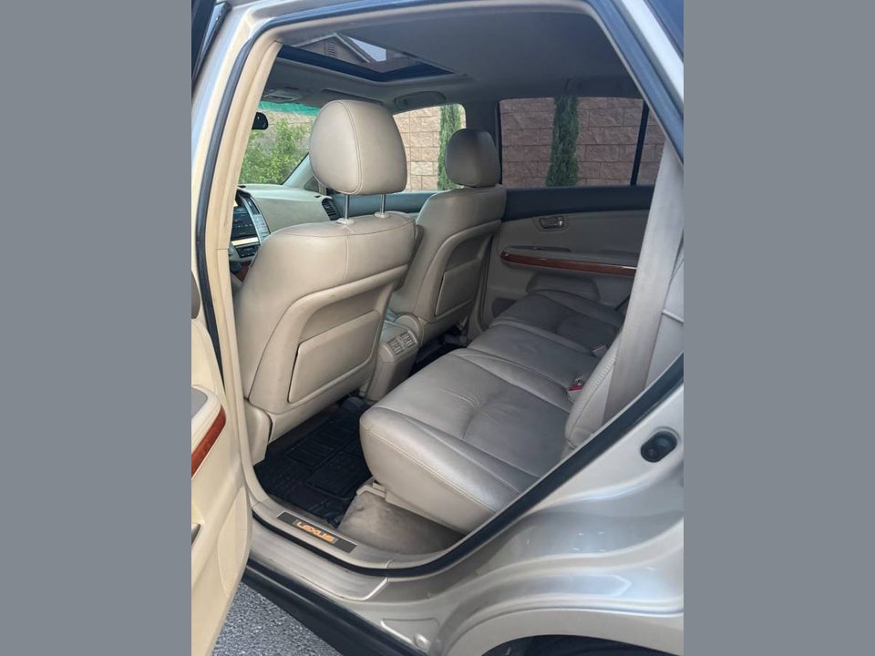2004 Lexus RX 330