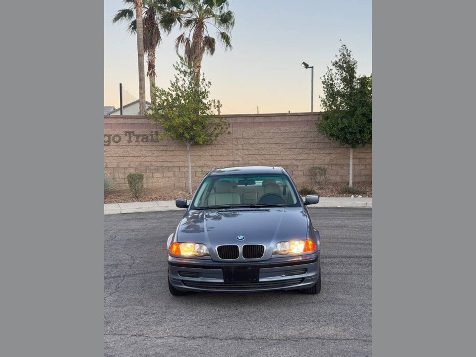2001 BMW 325xi 1 owner