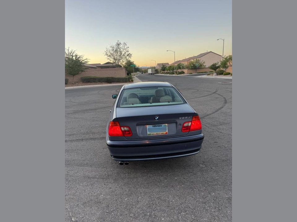 2001 BMW 325xi 1 owner