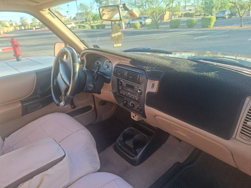 1999 Ford Ranger XLT SuperCab pickup truck