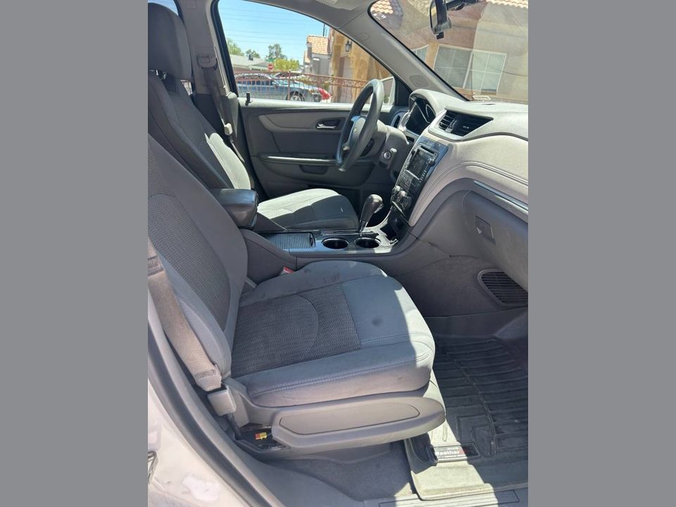 2014 Chevrolet traverse LT 1 Owner Clean NV