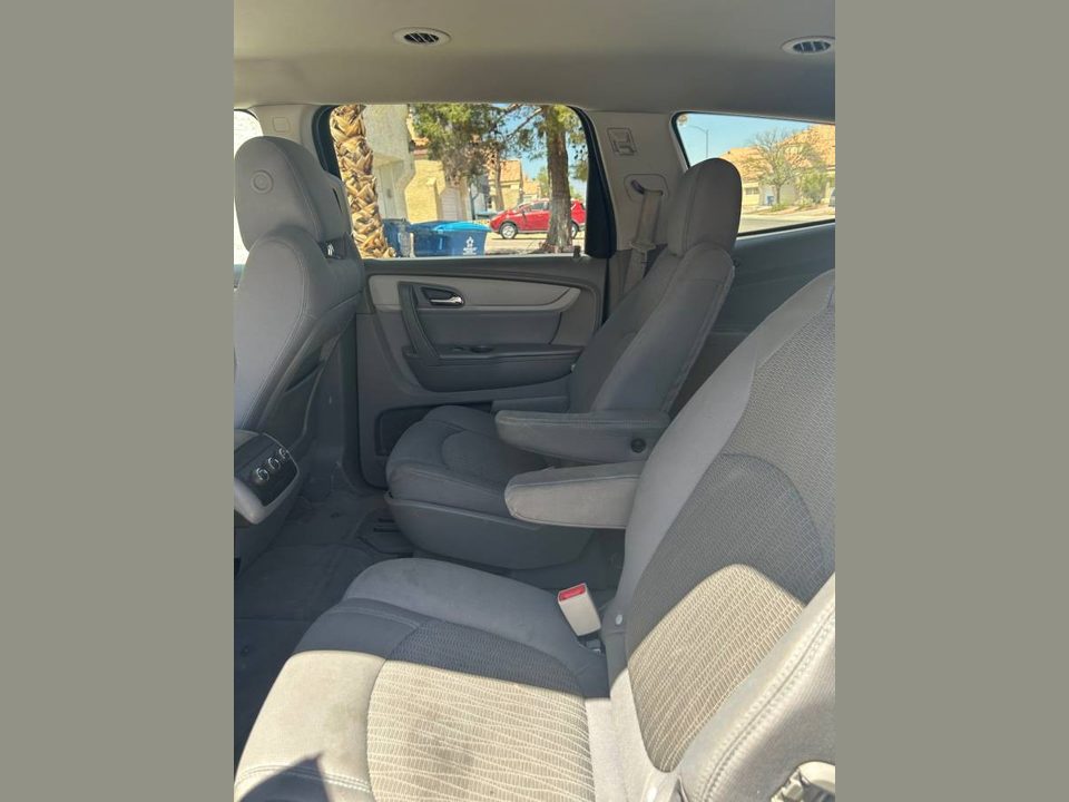 2014 Chevrolet traverse LT 1 Owner Clean NV