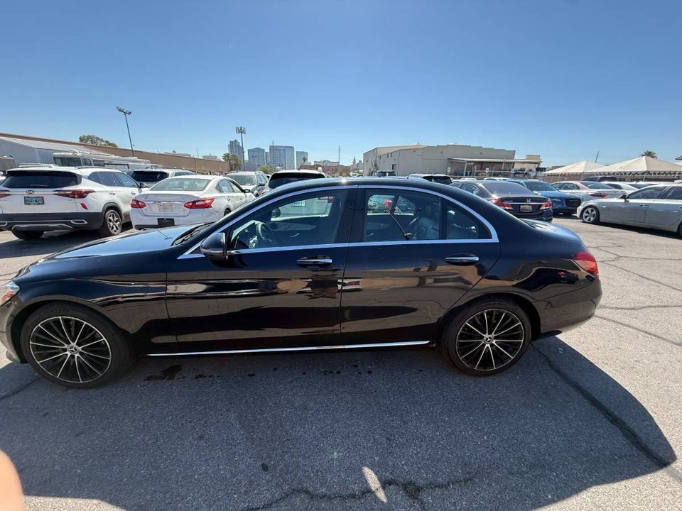 2021 Mercedes-Benz C300