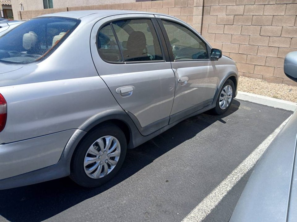 2001 Toyota Echo