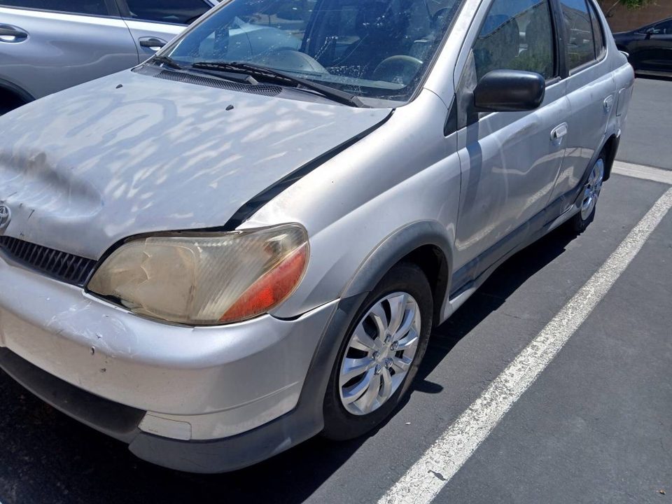 2001 Toyota Echo