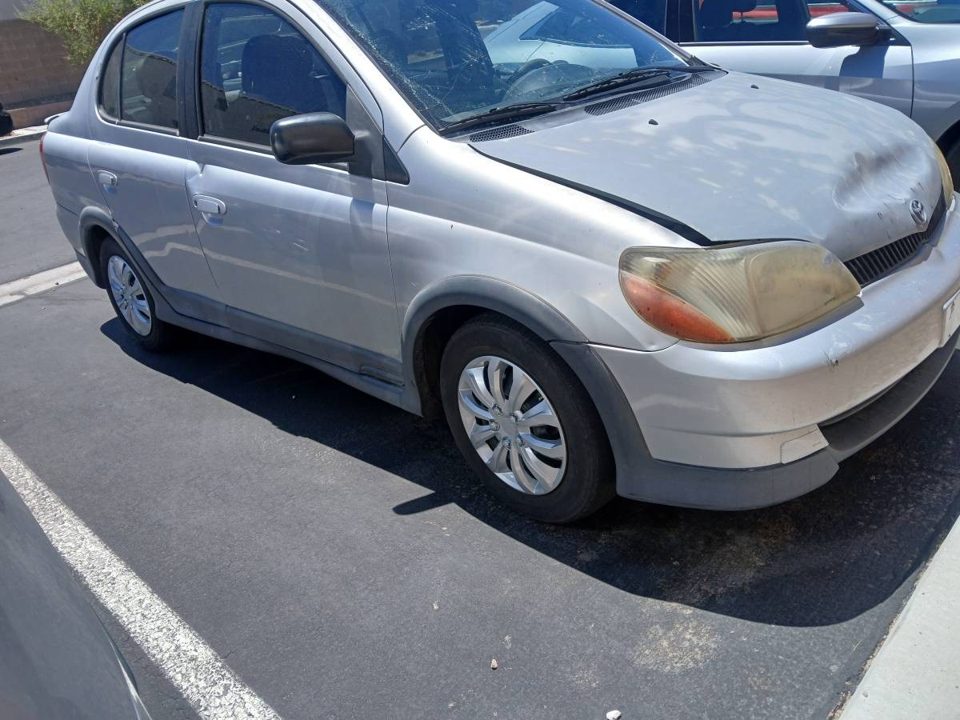 2001 Toyota Echo