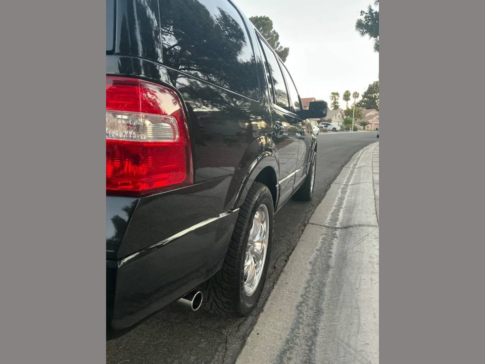 2010 Ford EXPEDITION LIMITED 4WD ✨