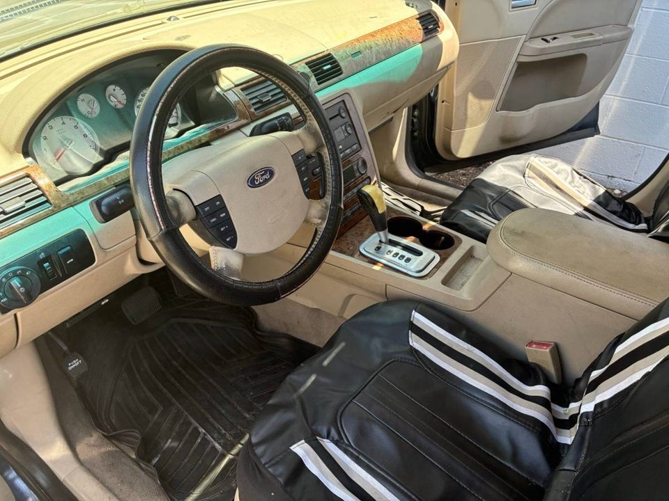 2007 Ford FIVE HUNDRED LIMITED MUST SALE