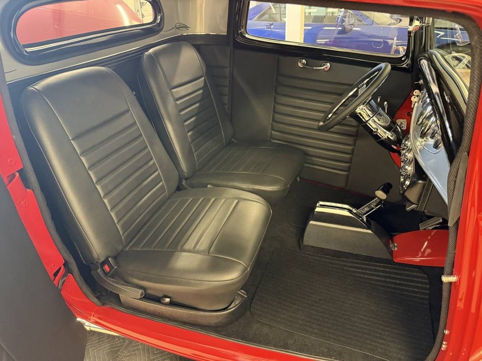 1932 Ford 3-Window Coupe