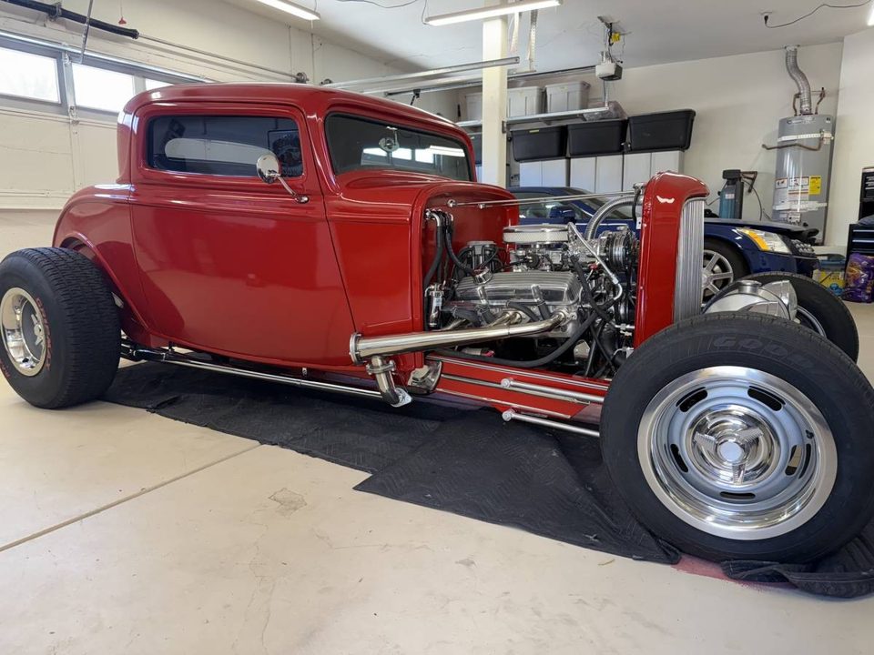 1932 Ford 3-Window Coupe