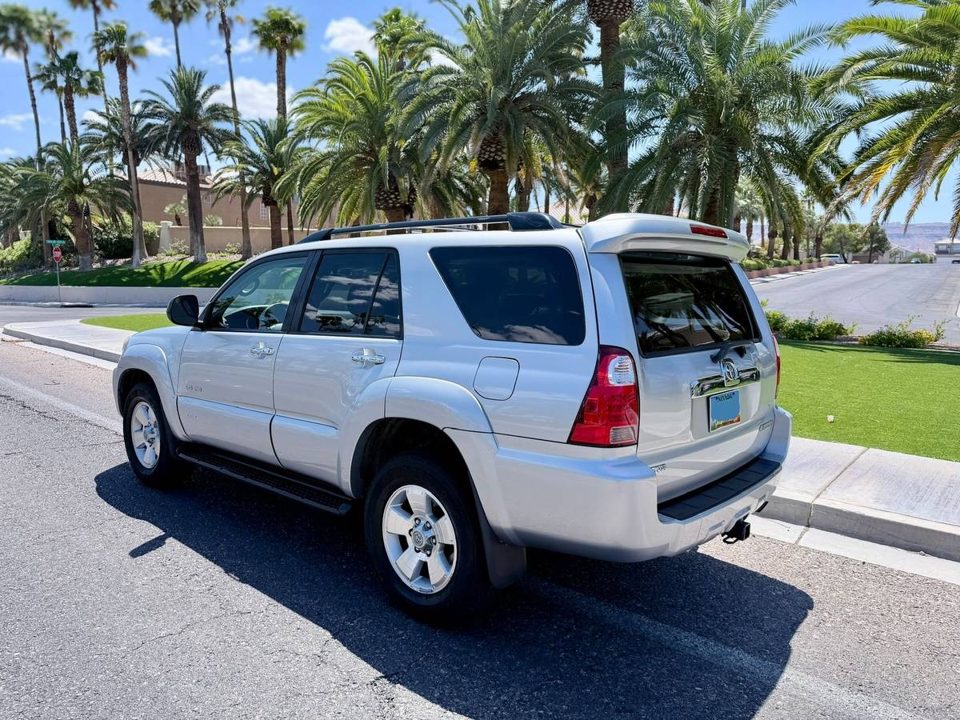 2008 Toyota 4RUNNER 4WD V6 SR5