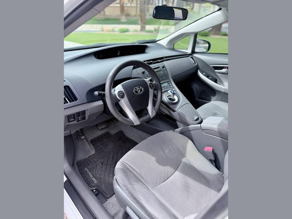 2010 Toyota PRIUS HYBRID ONE