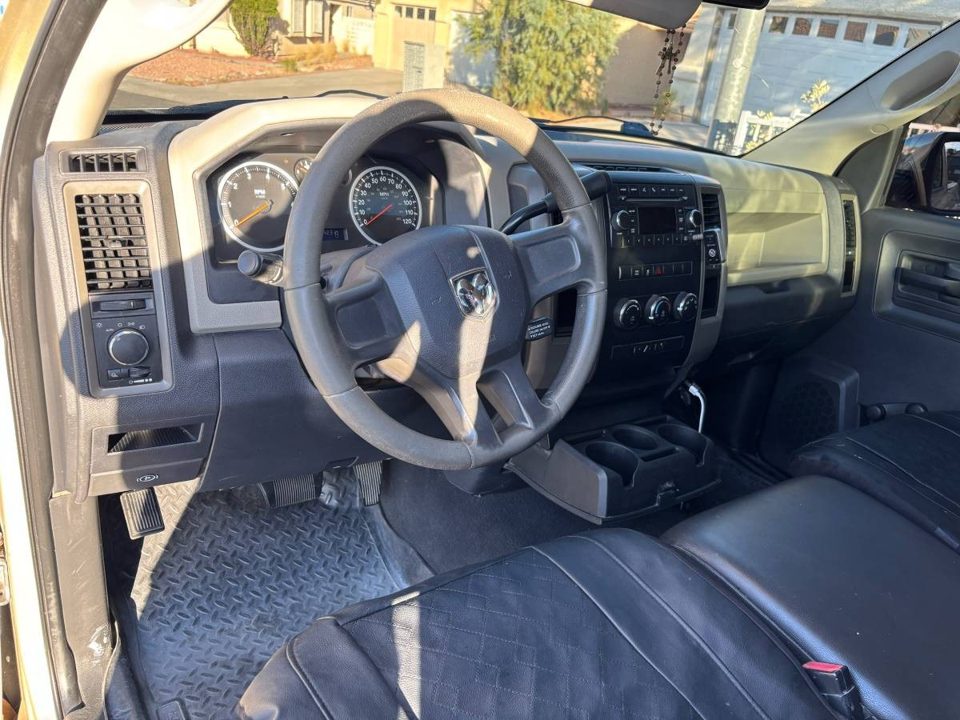2011 Ram 1500 v6