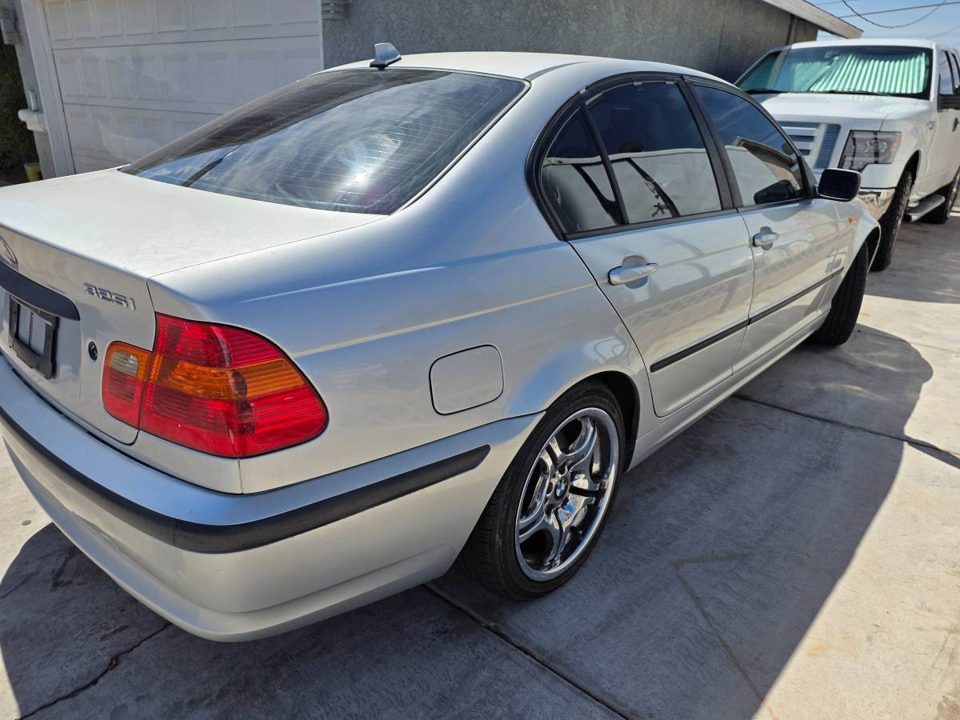 2003 BMW 325i runs and drives smooth and powerful 173k orig