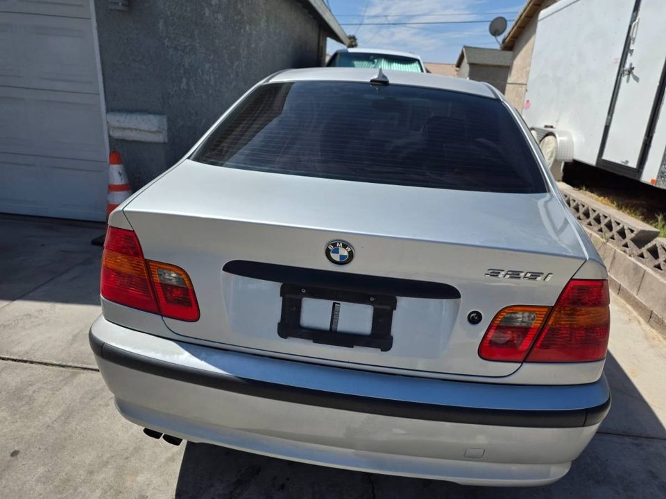 2003 BMW 325i runs and drives smooth and powerful 173k orig