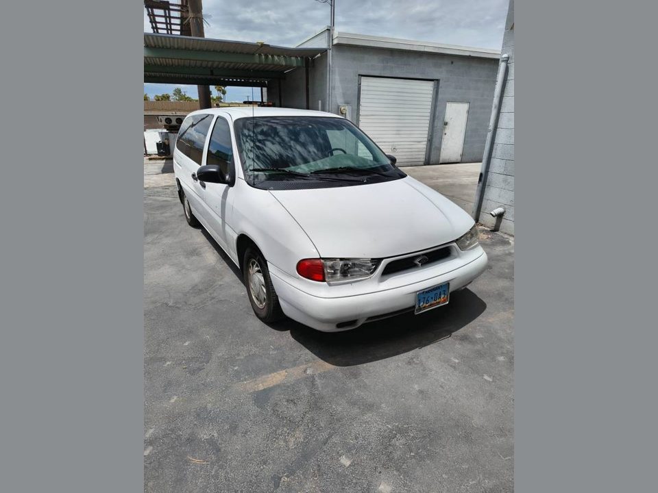 1998 Ford Windstar repair van