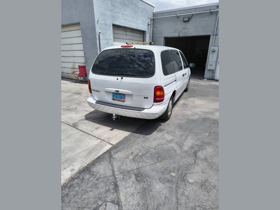1998 Ford Windstar repair van