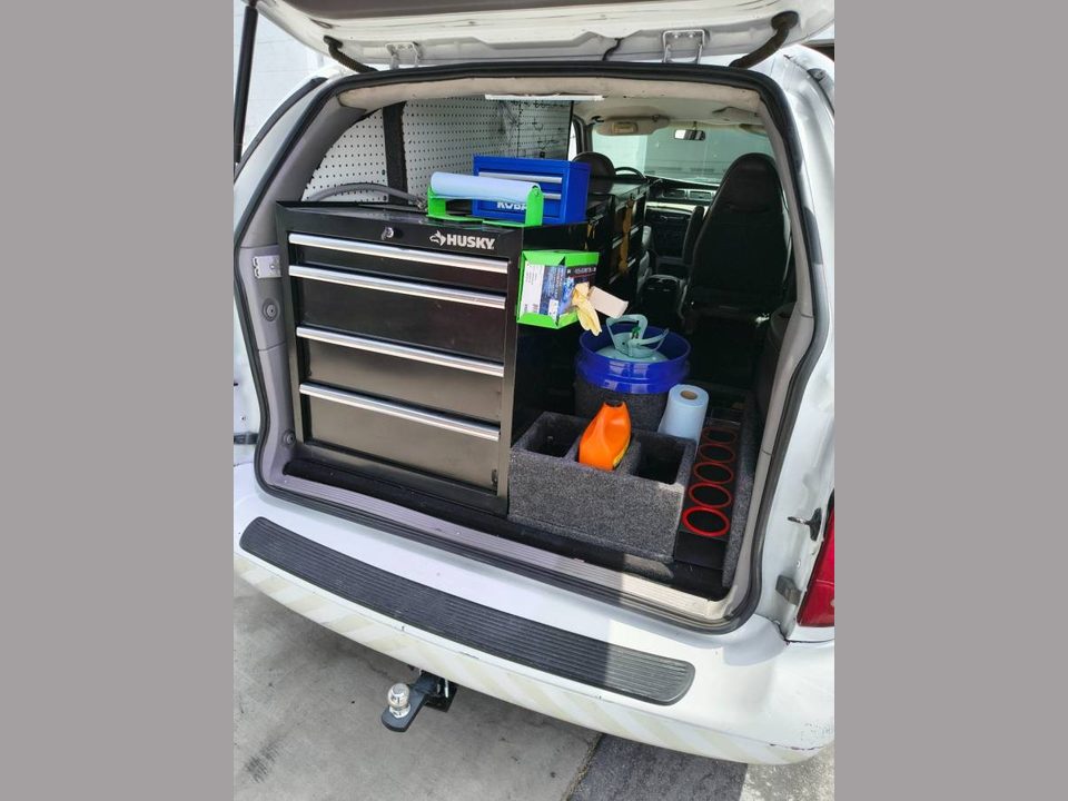 1998 Ford Windstar repair van