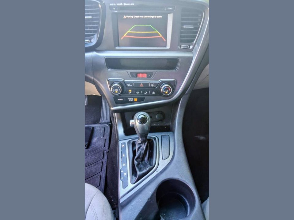 2013 Kia Optima LX 1 garaged ice cold AC RUNS EXC! Super clean!