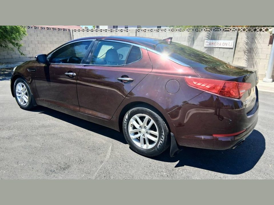 2013 Kia Optima LX 1 garaged ice cold AC RUNS EXC! Super clean!